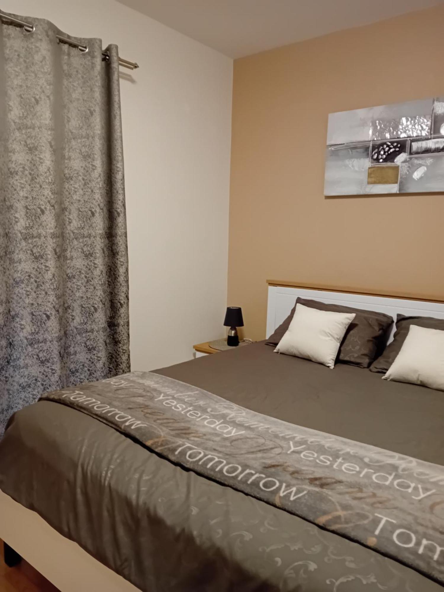 Apartman Krcina Krnica Exteriör bild